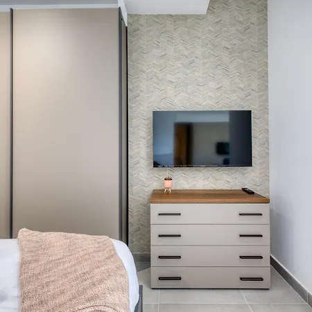 Luxury Heart Of St Julians Sleeps 5 Appartement San Pawl il-Baħar