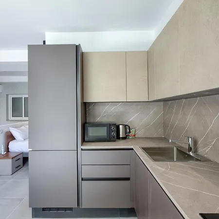 Apartment Luxury Heart Of St Julians Sleeps 5 *