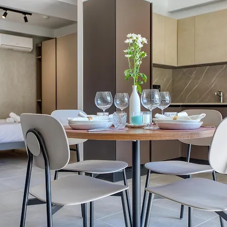 شقة Luxury Heart Of St Julians Sleeps 5