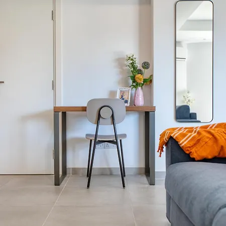 شقة Luxury Heart Of St Julians Sleeps 5